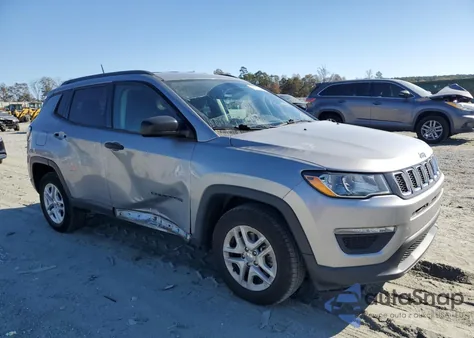 2018 Jeep Compass Sport из США, поврежденный, VIN 3C4NJCAB8JT502683